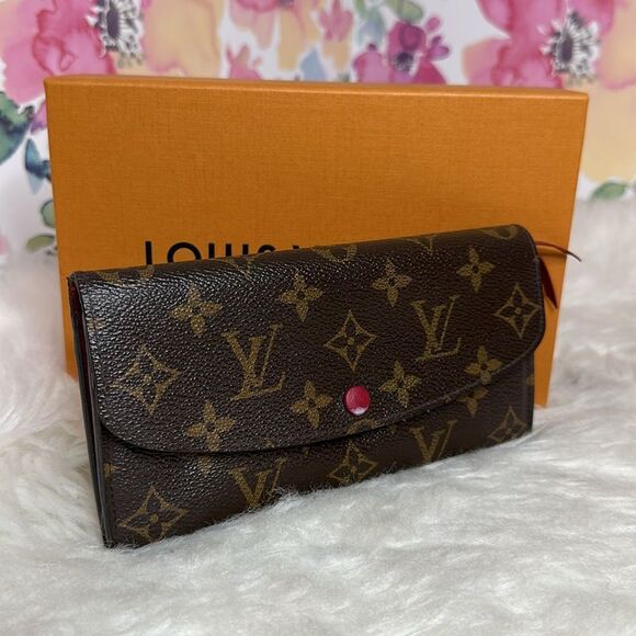 💯Authentic Louis Vuitton Emilie Monogram Long Wallet🍀 - Picture 6 of 15